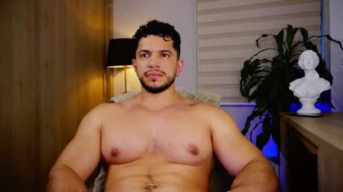 Snapshot of erick_thompson chatting on February 9, 2026, 10:14 pm Erick Thompson online show from February 9, 2026, 10:14 pm