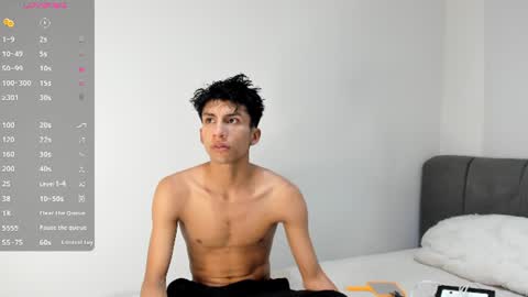 Snapshot of erick_velveth chatting on June 15, 2026, 4:47 am erick online show from June 15, 2026, 4:47 am