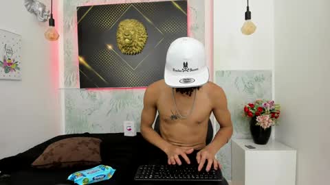   online show from December 31, 2024, 12:36 pm