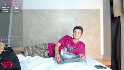 erickandnatasha online show from March 7, 2025, 1:53 am