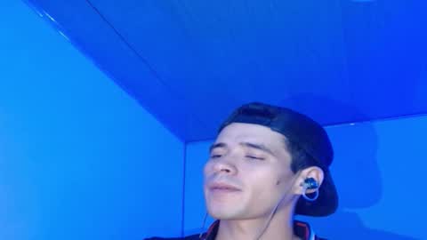 erikk 565 online show from January 14, 2026, 6:08 am