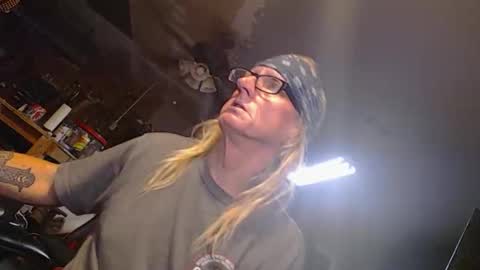 ericlovesu33 online show from March 15, 2026, 7:36 am