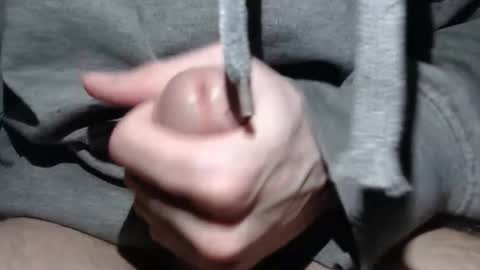 ericsyv online show from February 15, 2026, 7:05 am