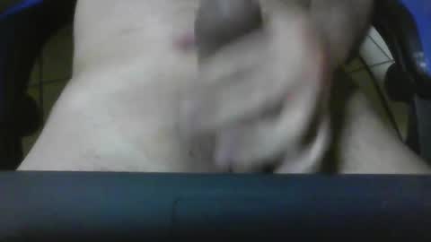 Snapshot of erik1781 chatting on January 25, 2025, 3:19 am erik1781 online show from January 25, 2025, 3:19 am