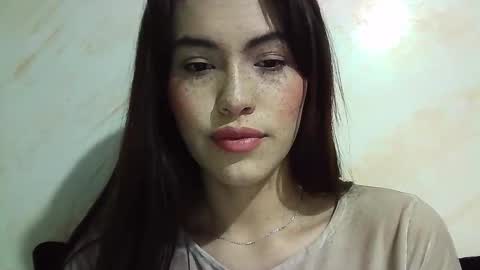 Erika online show from February 19, 2026, 6:04 pm