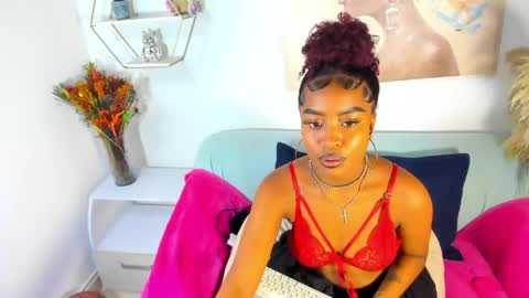 Snapshot of erika_lyrics chatting on April 23, 2026, 5:41 am E R I K A - L Y R I C S online show from April 23, 2026, 5:41 am
