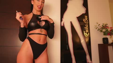 Venus Skye online show from November 1, 2025, 8:11 pm