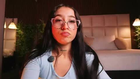 Eri  online show from April 21, 2026, 2:51 am