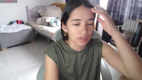 Snapshot of erina_1 chatting on March 17, 2026, 5:27 pm erina_1 online show from March 17, 2026, 5:27 pm