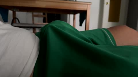 Eriolt online show from September 29, 2025, 4:12 pm