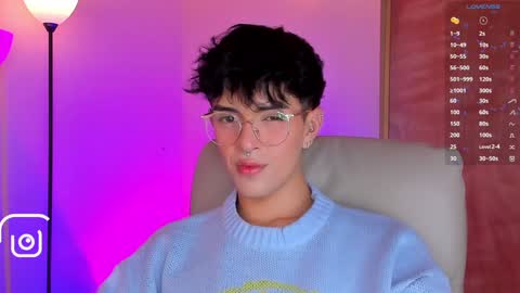   online show from February 7, 2025, 9:15 pm