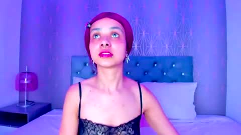 Snapshot of erizdarkveyl chatting on June 12, 2026, 5:17 am erizdarkveyl online show from June 12, 2026, 5:17 am