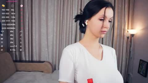 Erline and Monica online show from December 22, 2025, 7:11 pm