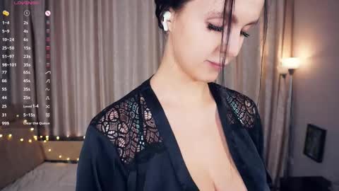 Erline and Monica online show from January 5, 2026, 7:28 pm