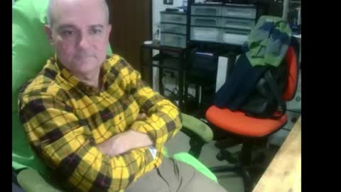 ernello online show from January 6, 2026, 7:01 am