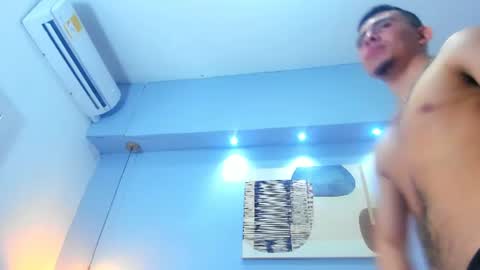 Snapshot of eross_santy chatting on June 26, 2026, 3:16 pm Eross online show from June 26, 2026, 3:16 pm
