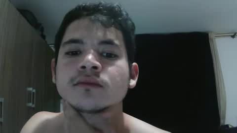 Snapshot of erosstorm chatting on October 19, 2025, 4:35 am ErosStorm online show from October 19, 2025, 4:35 am