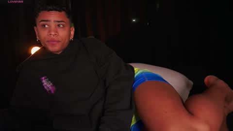 Eros Wild online show from October 14, 2025, 4:46 am