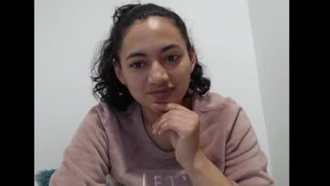 Snapshot of erotic_fusion_ chatting on January 18, 2025, 1:41 am erotic_fusion_ online show from January 18, 2025, 1:41 am