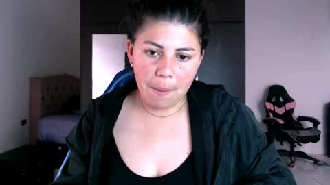 Sara online show from June 25, 2026, 2:32 pm