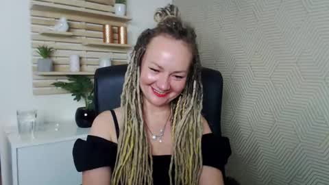 KAYA online show from September 29, 2025, 4:34 pm