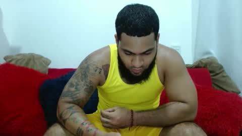 Snapshot of eroticoblack chatting on September 28, 2025, 2:17 am Eroticoblack online show from September 28, 2025, 2:17 am