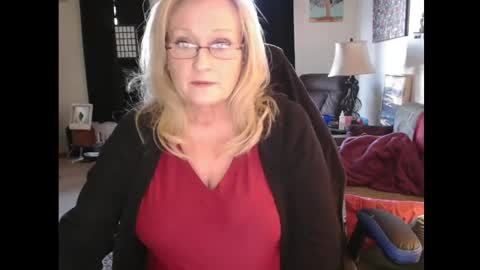 EroticSiren2 online show from February 21, 2025, 8:27 pm