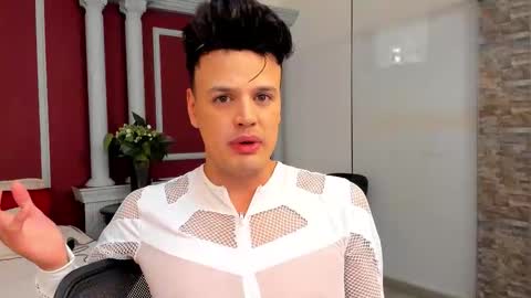 eryxmarlowe_ online show from October 27, 2025, 12:04 am