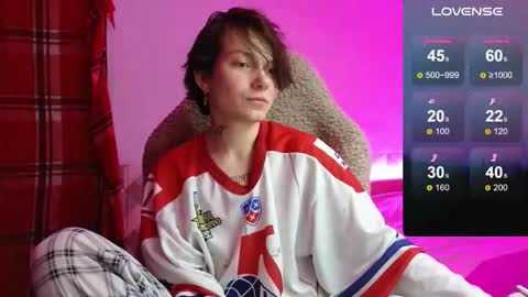 esajukyy online show from September 23, 2025, 1:25 pm