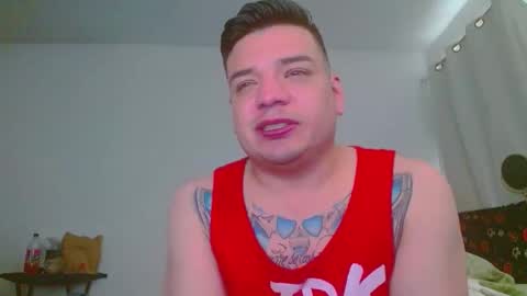 Snapshot of escodamus12 chatting on January 6, 2025, 4:23 pm escodamus12 online show from January 6, 2025, 4:23 pm