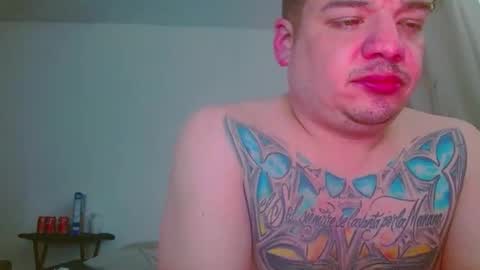 Snapshot of escodamus12 chatting on January 17, 2025, 10:12 pm escodamus12 online show from January 17, 2025, 10:12 pm