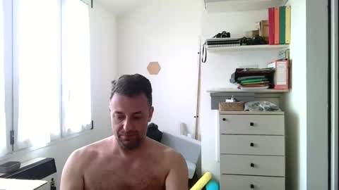 Snapshot of esibizionista_91 chatting on May 13, 2026, 7:28 am esibizionista 91 online show from May 13, 2026, 7:28 am