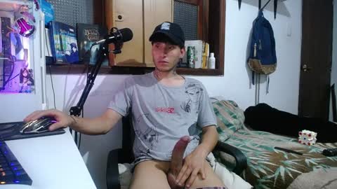 Esteban online show from February 4, 2025, 9:49 am
