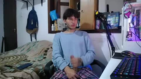 Esteban online show from February 28, 2025, 6:41 pm