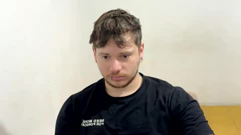 eskol212 online show from April 4, 2026, 3:31 pm