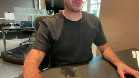 eskp online show from September 9, 2025, 3:00 pm