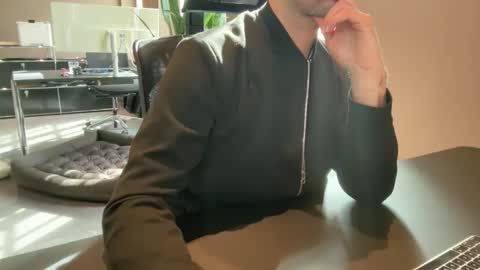 eskp online show from September 10, 2025, 9:31 am