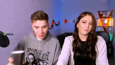 esma_shine online show from October 30, 2025, 8:31 pm