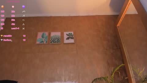 Esmeralda G online show from February 26, 2025, 8:44 pm