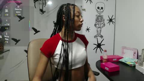esmeralda_bk online show from October 20, 2025, 10:32 pm
