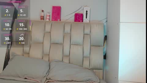 Snapshot of esmeralda_bk chatting on December 3, 2025, 10:52 pm esmeralda_bk online show from December 3, 2025, 10:52 pm