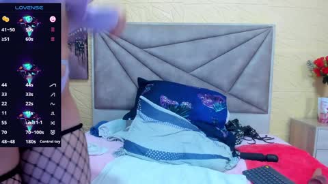 Esmeralda .INDEPENDENT MODEL online Monday to Saturday 3 pm Chicago online show from December 12, 2024, 11:58 pm