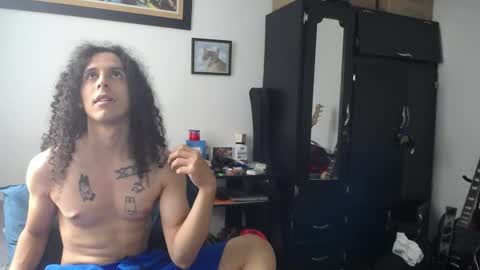 Esnider online show from June 4, 2026, 4:35 pm