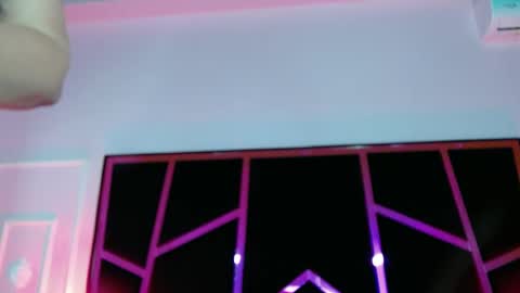 Snapshot of essena_monroe chatting on July 13, 2026, 7:33 am Mary online show from July 13, 2026, 7:33 am