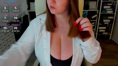 Ava online show from September 11, 2025, 1:28 am