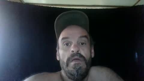 Snapshot of essensualelf chatting on October 17, 2025, 10:01 pm Essensual Elf online show from October 17, 2025, 10:01 pm