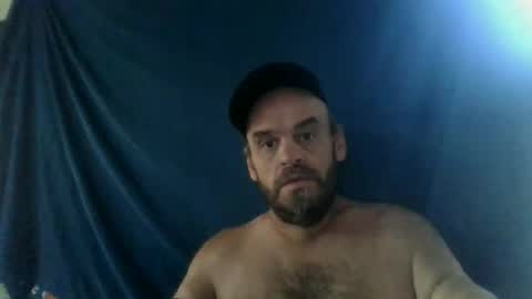 Snapshot of essensualelf chatting on October 26, 2025, 9:10 pm Essensual Elf online show from October 26, 2025, 9:10 pm