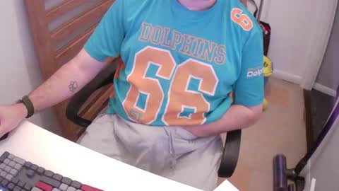 Morph online show from October 4, 2025, 8:40 pm