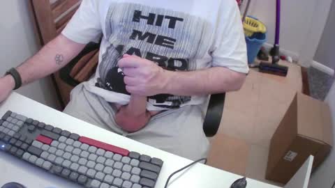 Morph online show from March 25, 2026, 9:43 pm