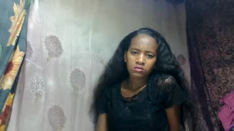 Snapshot of estancelee chatting on July 5, 2026, 9:55 pm estancelee online show from July 5, 2026, 9:55 pm